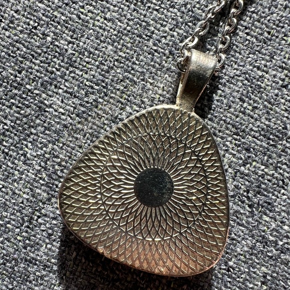 King of Diamonds - poker playing card necklace - Picture 4 of 6